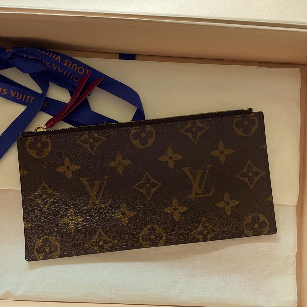 Authentic LV pochette